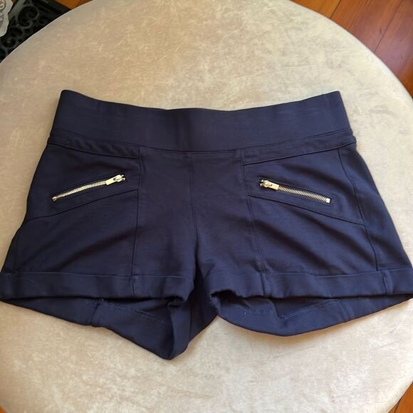 Ci Sono Pants - *CI Sono* Jrs XL (Run small) Navy Stretxh Cuffed Lounge Zipper Pocket Shorts EUC
